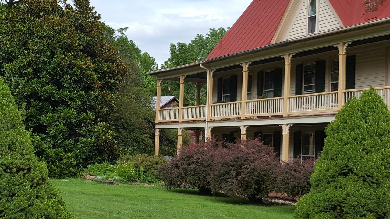 Hummingbird Inn Goshen Экстерьер фото